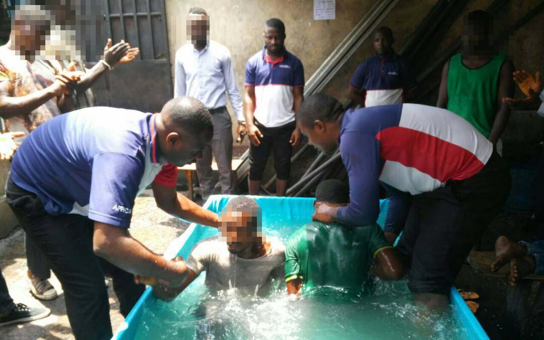 Imagem de capa - Cresce trabalho de evangelização nos presídios de Camarões